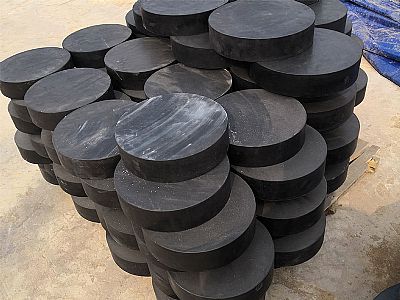 滨城区板式橡胶支座由若干层橡胶片与薄钢板经加压硫化